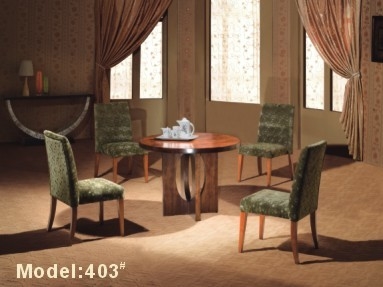 Base superiore di legno del tavolo da pranzo di colore della noce della mobilia del ristorante dell'hotel del diametro 10000*760mm