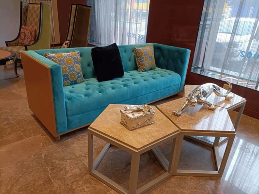 il bottone della struttura di legno di 2200*900*800mm Gelaimei ha trapuntato Sofa Blue For Living Room